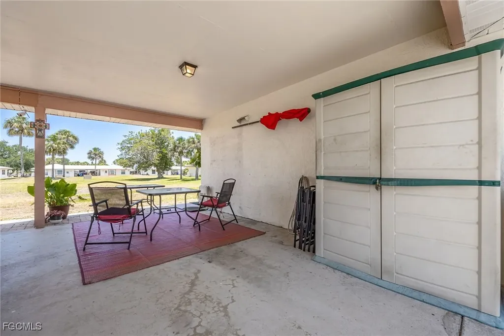 220 Oakmont Parkway Lehigh Acres FL 33936