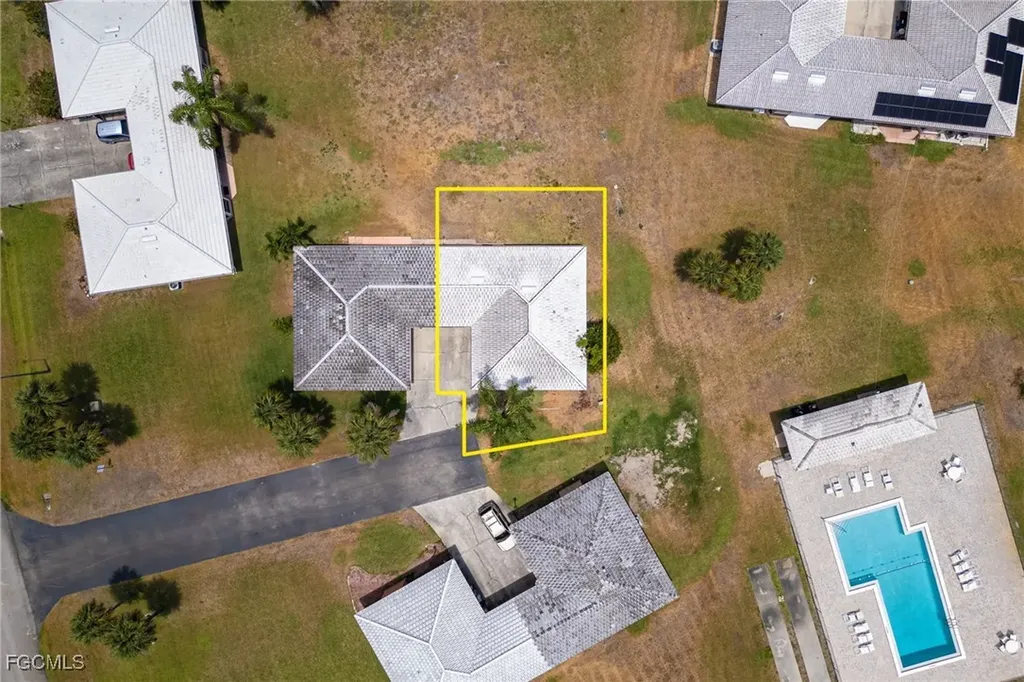 220 Oakmont Parkway Lehigh Acres FL 33936