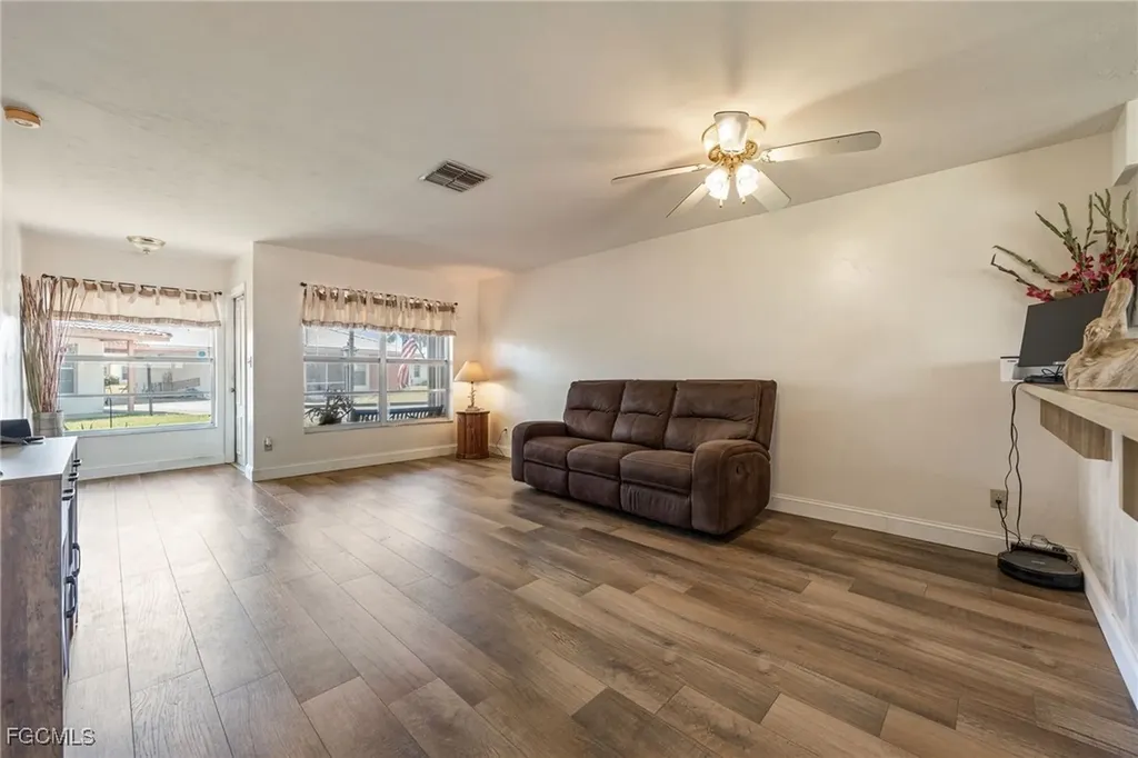 220 Oakmont Parkway Lehigh Acres FL 33936