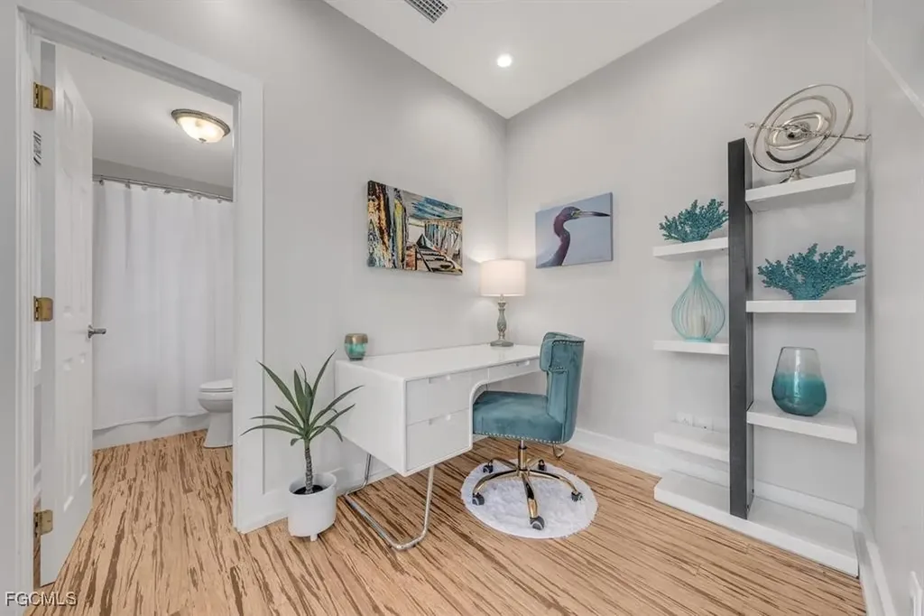5753 Pine Tree Drive Sanibel FL 33957