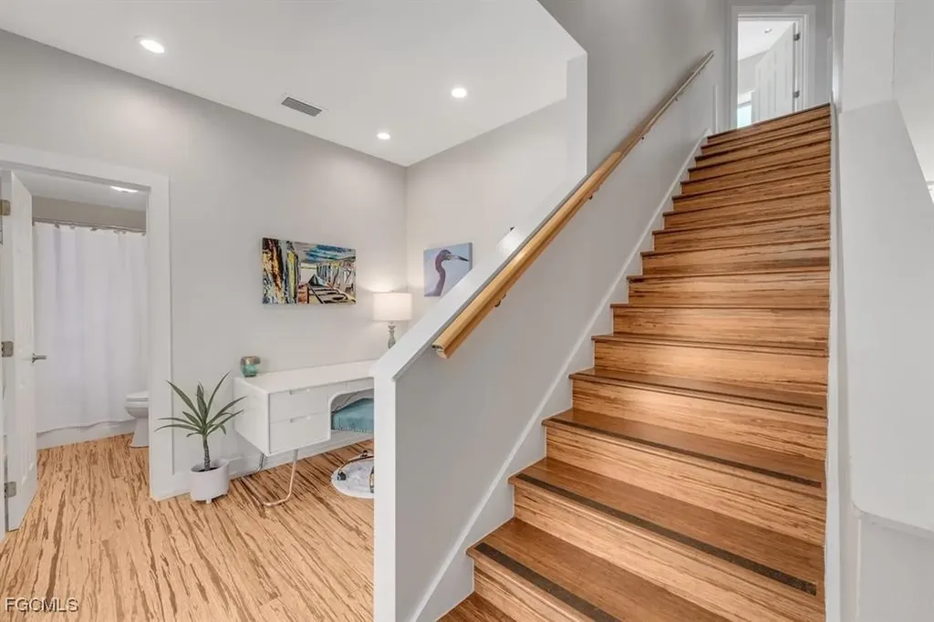 5753 Pine Tree Drive Sanibel FL 33957