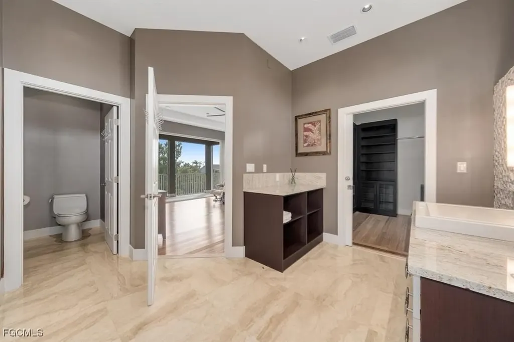 5753 Pine Tree Drive Sanibel FL 33957