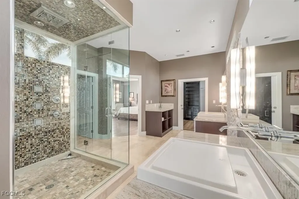 5753 Pine Tree Drive Sanibel FL 33957