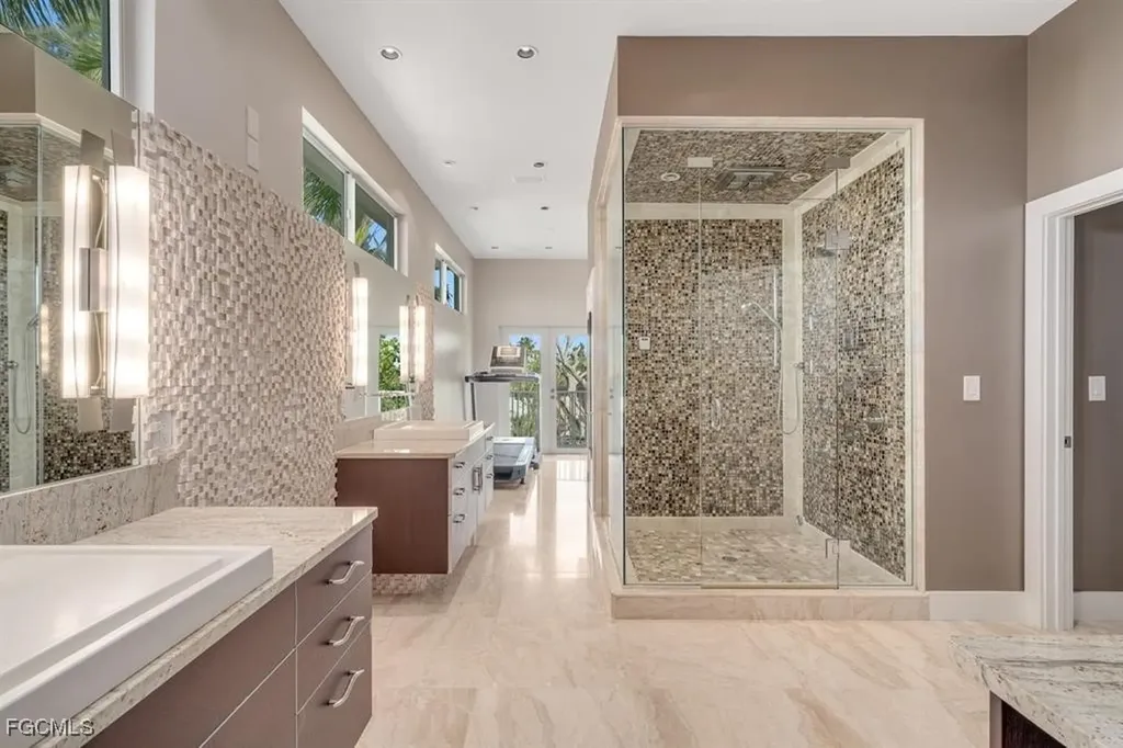 5753 Pine Tree Drive Sanibel FL 33957