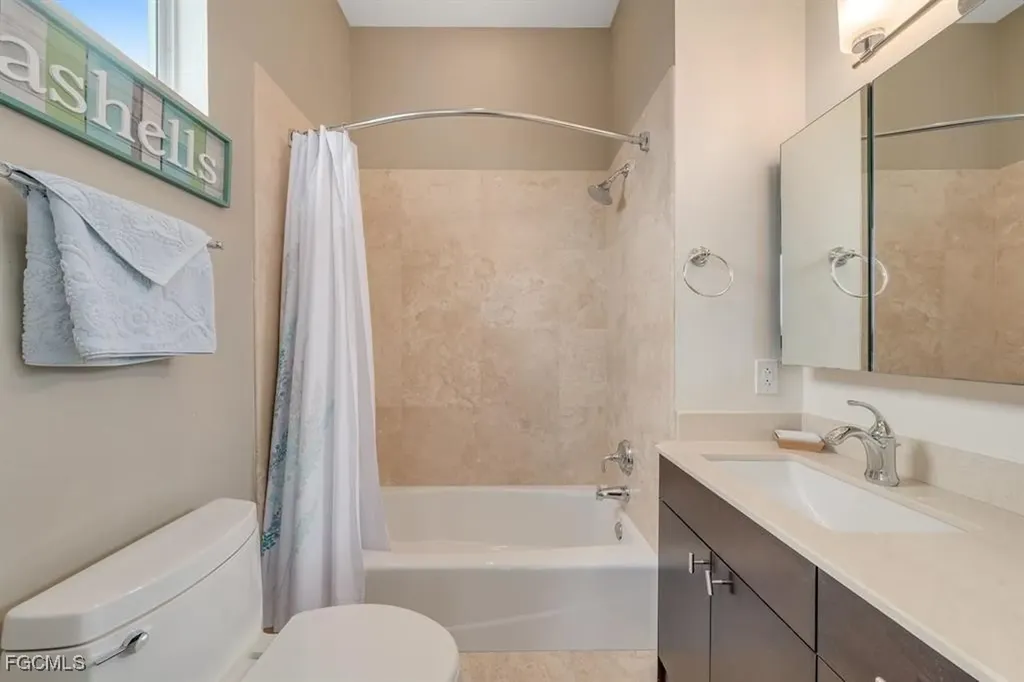 5753 Pine Tree Drive Sanibel FL 33957