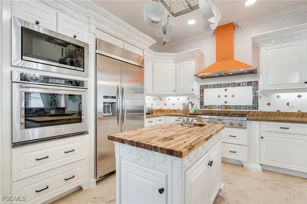 11523 Andy Rosse Lane Captiva FL 33924