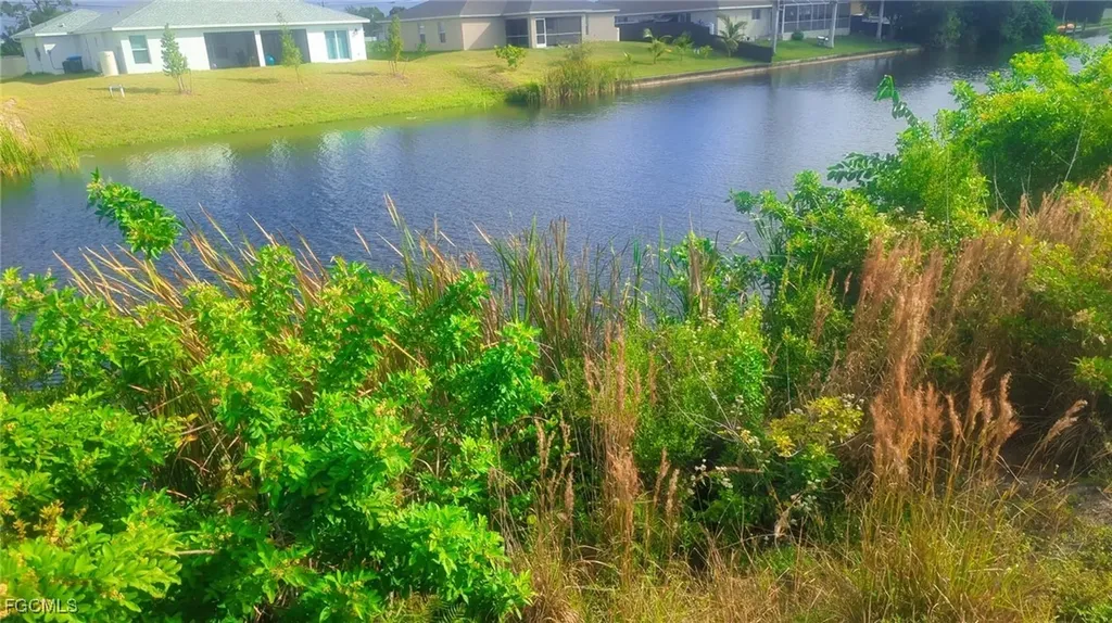 1 NE 19th Terrace Cape Coral FL 33909