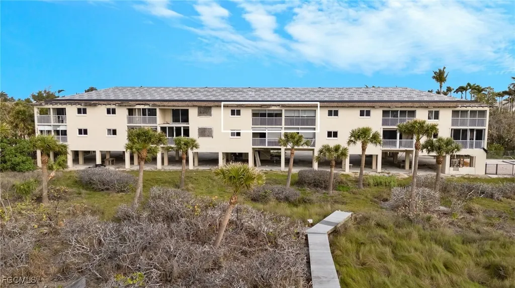 527 E Gulf Drive Sanibel FL 33957