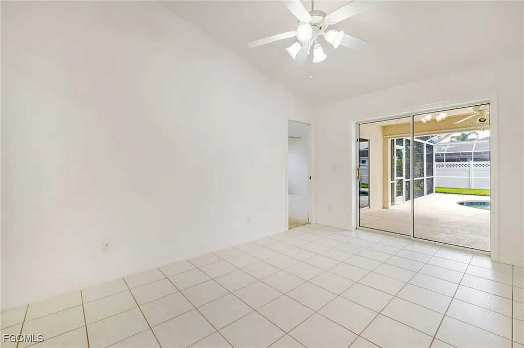 132 SE 19th Terrace Cape Coral FL 33990