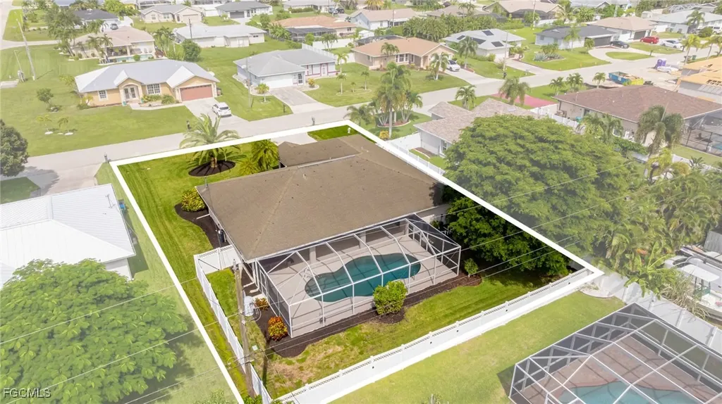132 SE 19th Terrace Cape Coral FL 33990