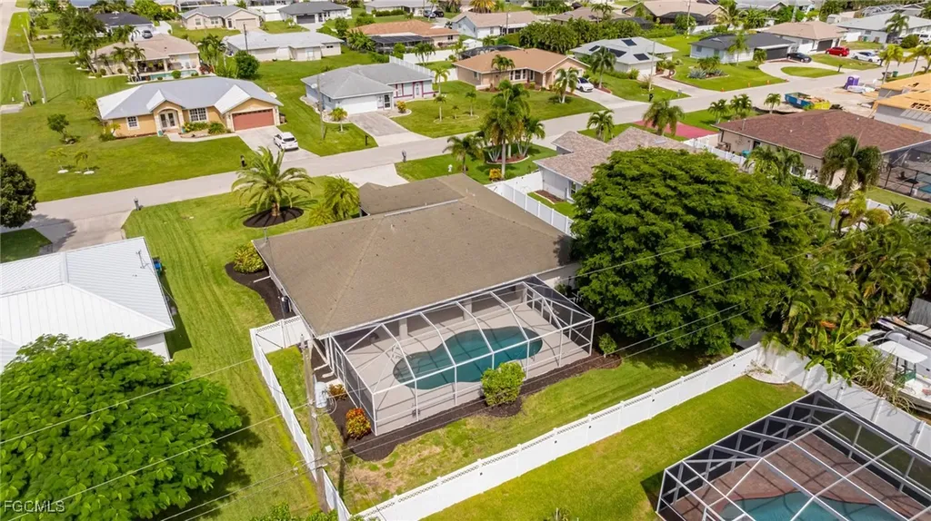 132 SE 19th Terrace Cape Coral FL 33990