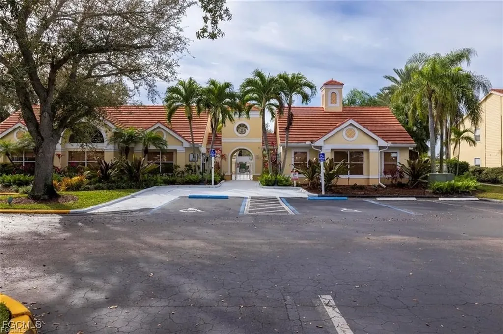 12551 Equestrian Circle Fort Myers FL 33907