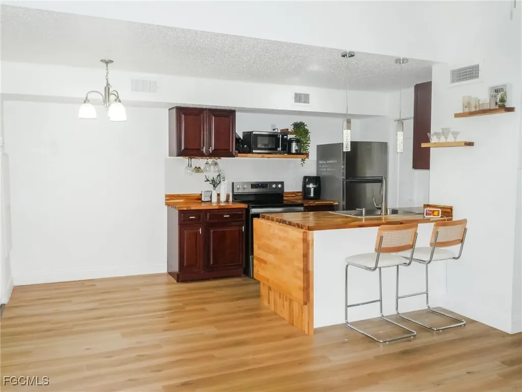 12551 Equestrian Circle Fort Myers FL 33907