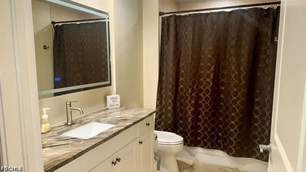 2090 W 1st Street Fort Myers FL 33901