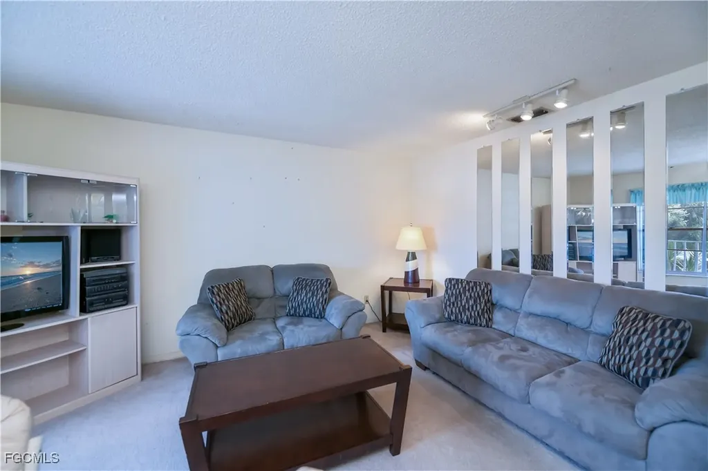 1100 Pondella Road Cape Coral FL 33909