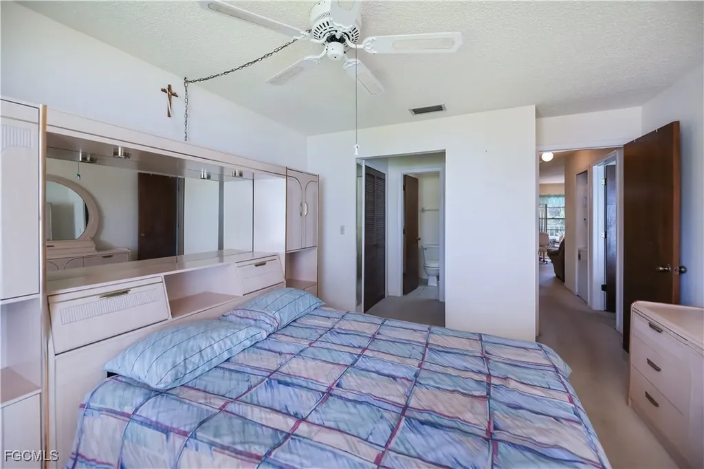 1100 Pondella Road Cape Coral FL 33909