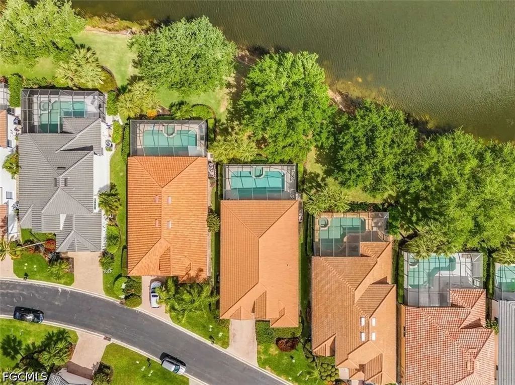10001 Isola Way Miromar Lakes FL 33913