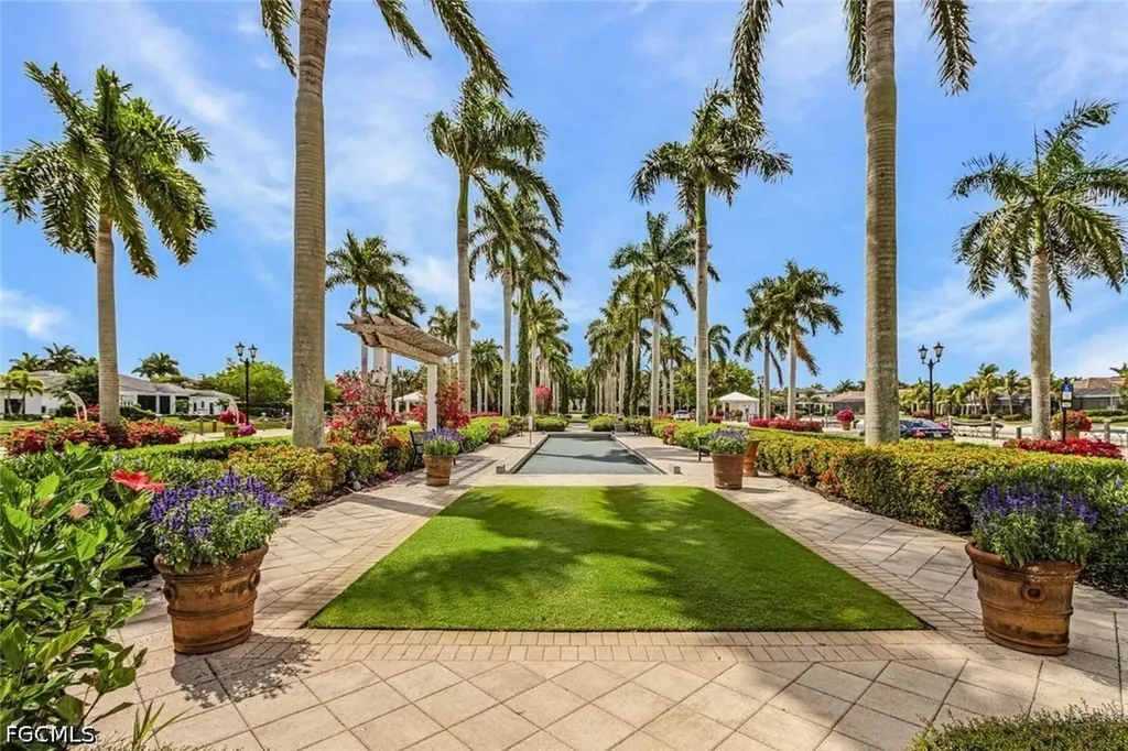 10001 Isola Way Miromar Lakes FL 33913