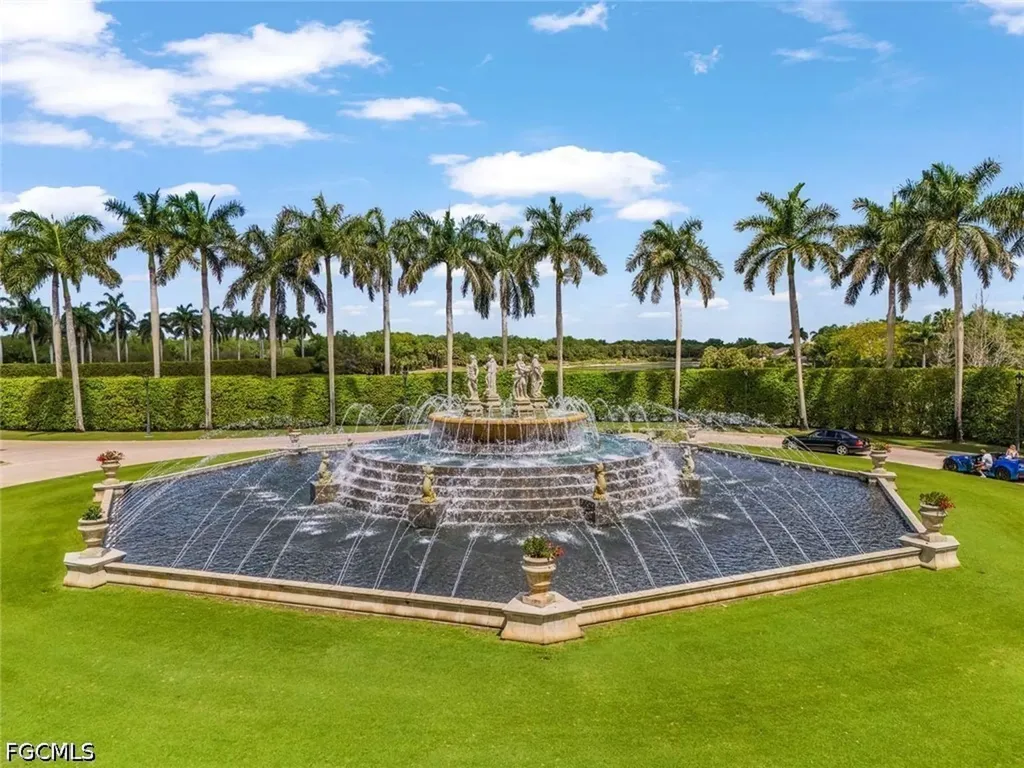 10001 Isola Way Miromar Lakes FL 33913