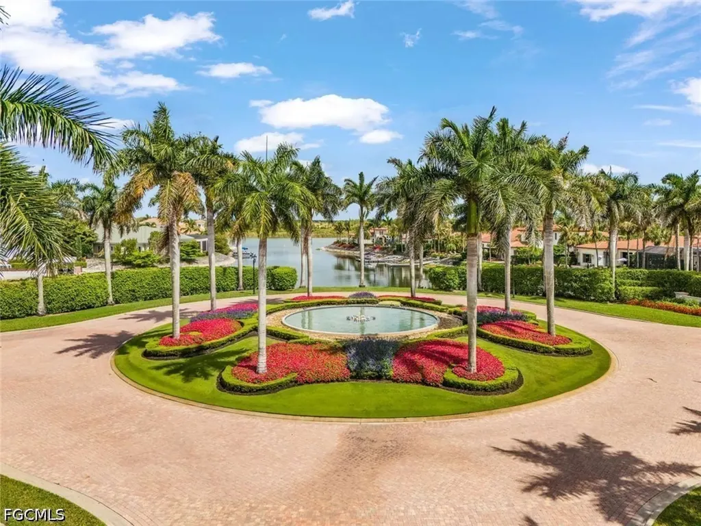 10001 Isola Way Miromar Lakes FL 33913