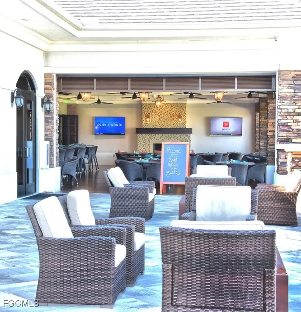 10519 Wine Palm Road Fort Myers FL 33966