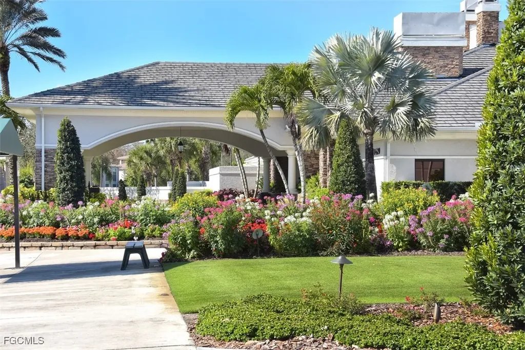 10519 Wine Palm Road Fort Myers FL 33966