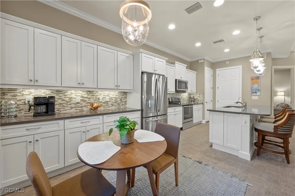 12109 Chrasfield Chase Fort Myers FL 33913