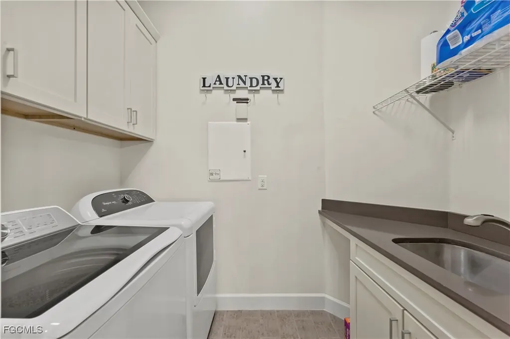 12109 Chrasfield Chase Fort Myers FL 33913