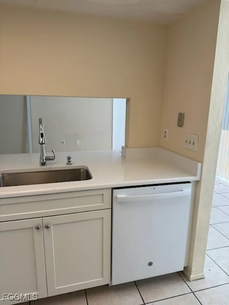 3276 Prince Edward Island Circle Fort Myers FL 33907