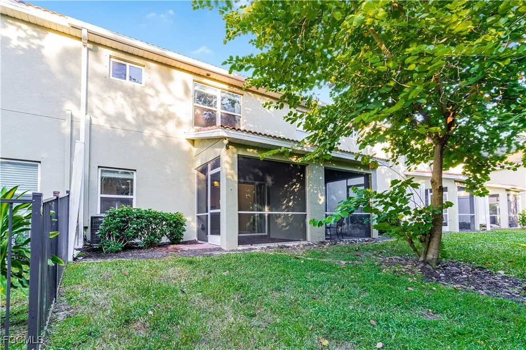 12539 Laurel Cove Drive Fort Myers FL 33913