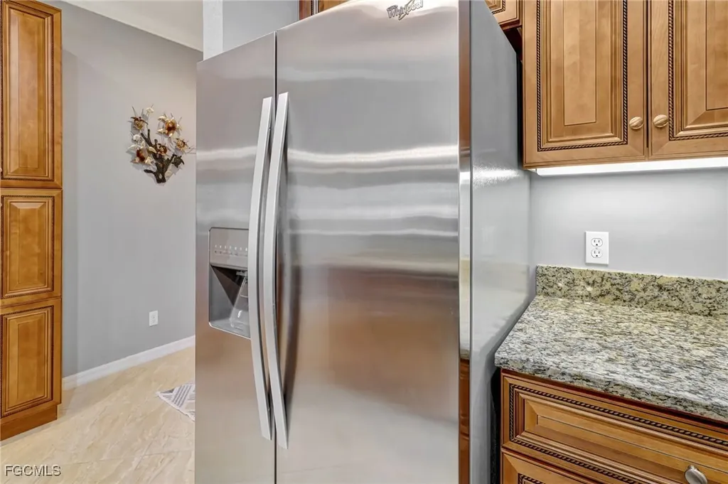 1102 Winding Pines Circle Cape Coral FL 33909