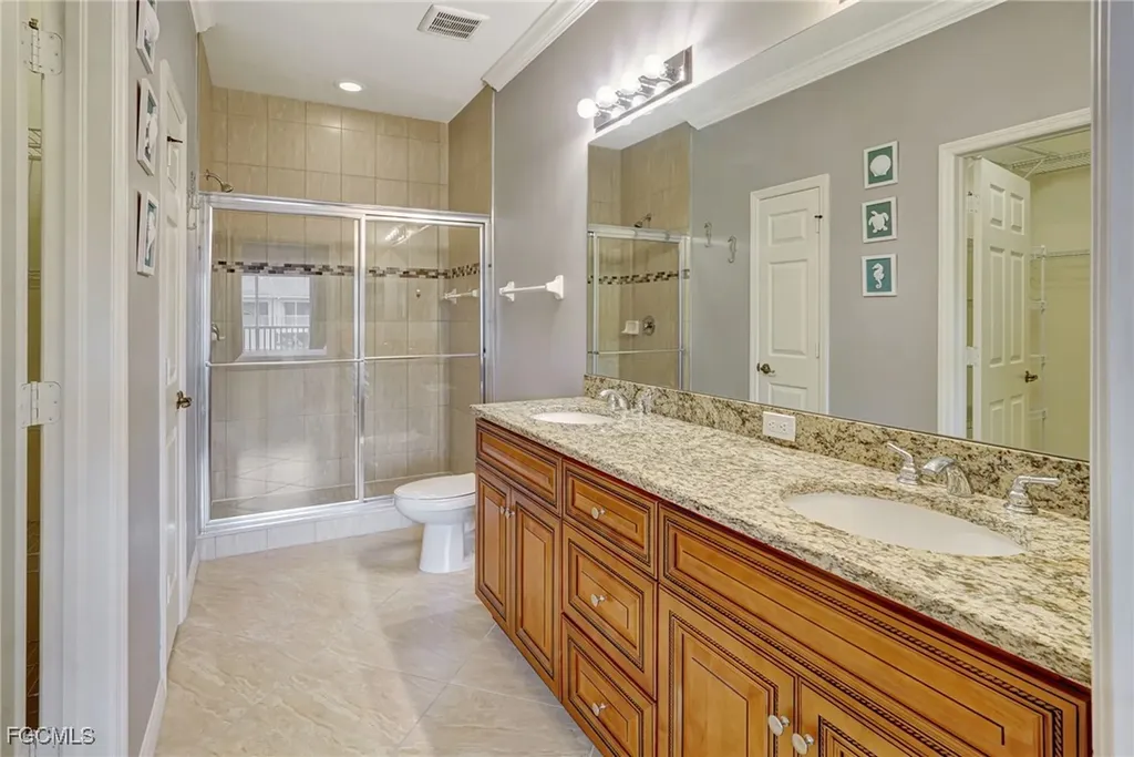 1102 Winding Pines Circle Cape Coral FL 33909