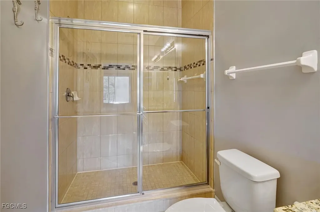 1102 Winding Pines Circle Cape Coral FL 33909