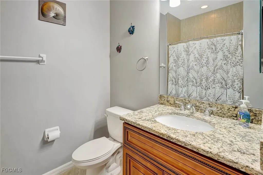 1102 Winding Pines Circle Cape Coral FL 33909