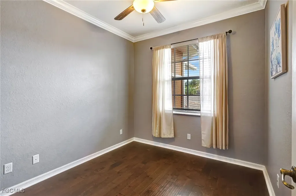 1102 Winding Pines Circle Cape Coral FL 33909