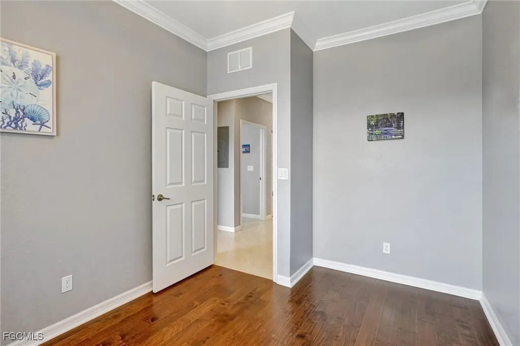 1102 Winding Pines Circle Cape Coral FL 33909