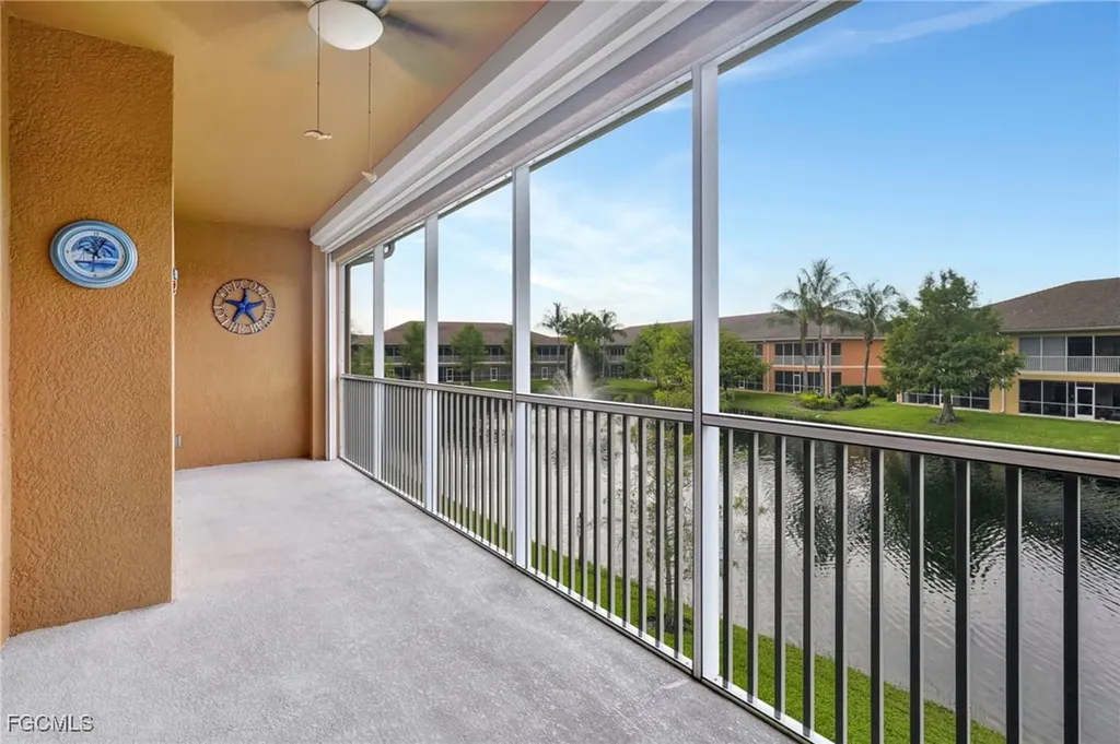 1102 Winding Pines Circle Cape Coral FL 33909