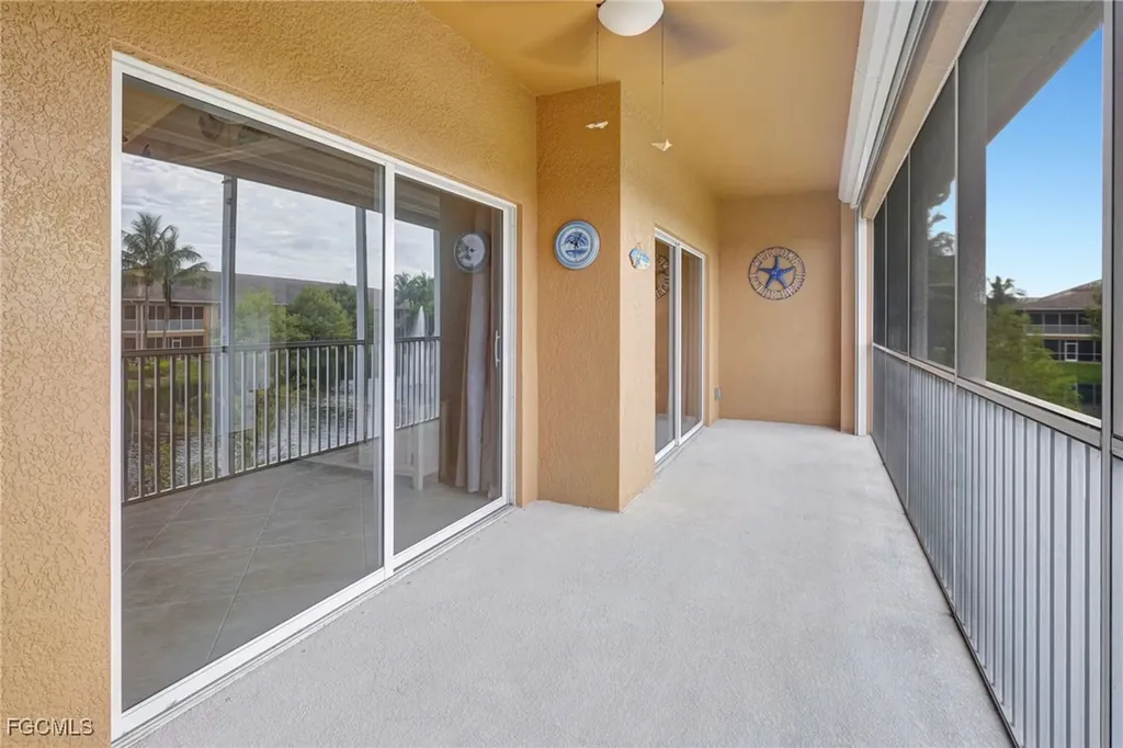 1102 Winding Pines Circle Cape Coral FL 33909