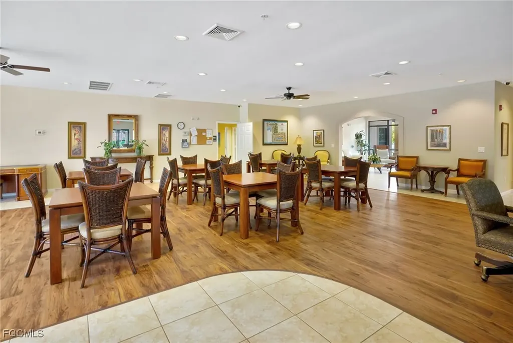 1102 Winding Pines Circle Cape Coral FL 33909