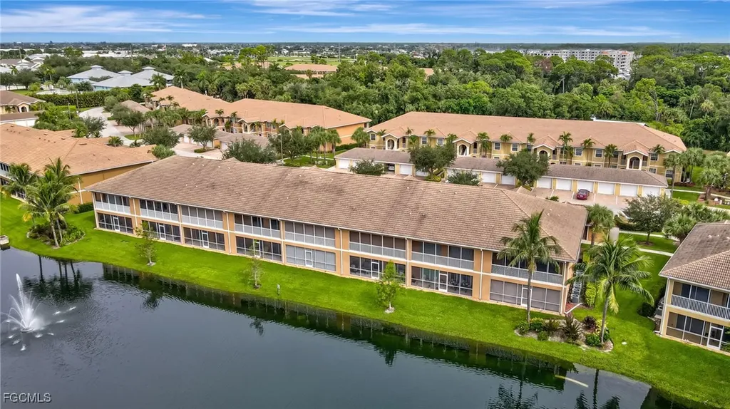 1102 Winding Pines Circle Cape Coral FL 33909