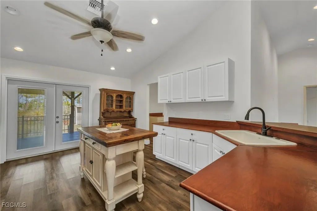 6405 Alan Boulevard Punta Gorda FL 33982