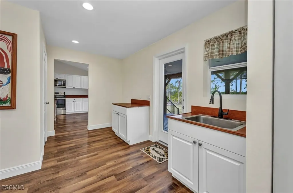 6405 Alan Boulevard Punta Gorda FL 33982