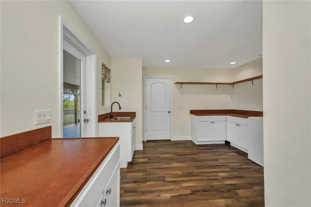 6405 Alan Boulevard Punta Gorda FL 33982
