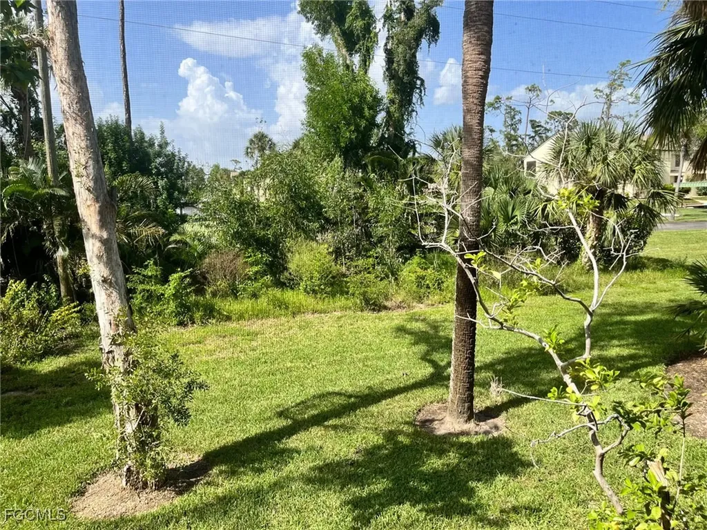 6156 Lake Front Drive Fort Myers FL 33908