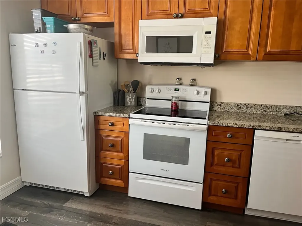 6156 Lake Front Drive Fort Myers FL 33908