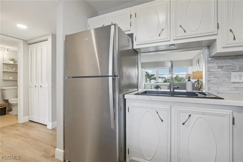 1724 Pine Valley Drive Fort Myers FL 33907