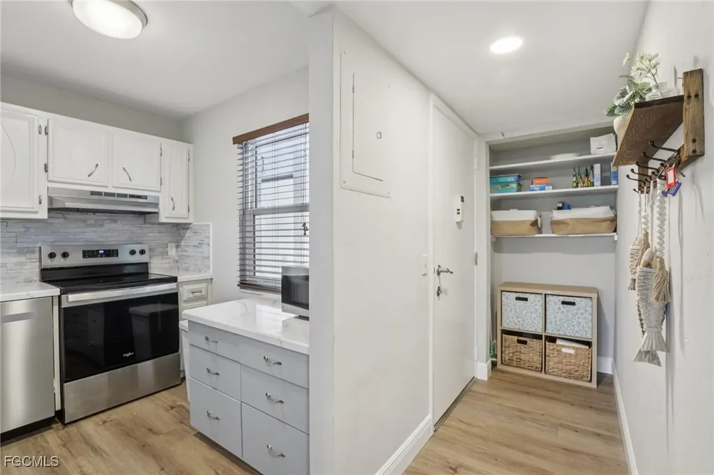 1724 Pine Valley Drive Fort Myers FL 33907