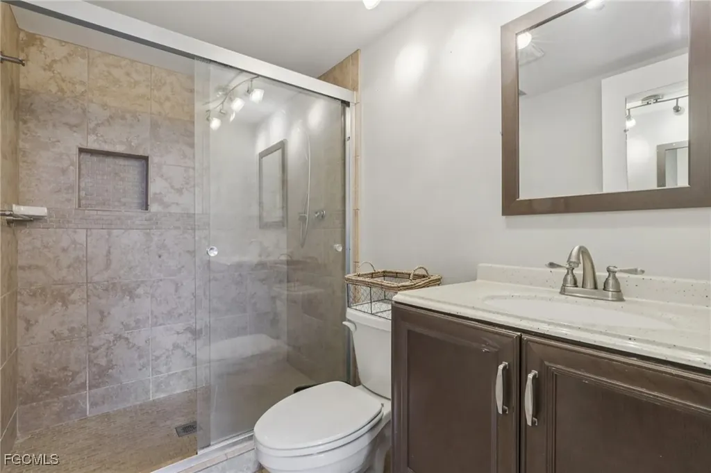 1724 Pine Valley Drive Fort Myers FL 33907
