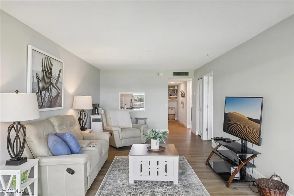 1724 Pine Valley Drive Fort Myers FL 33907