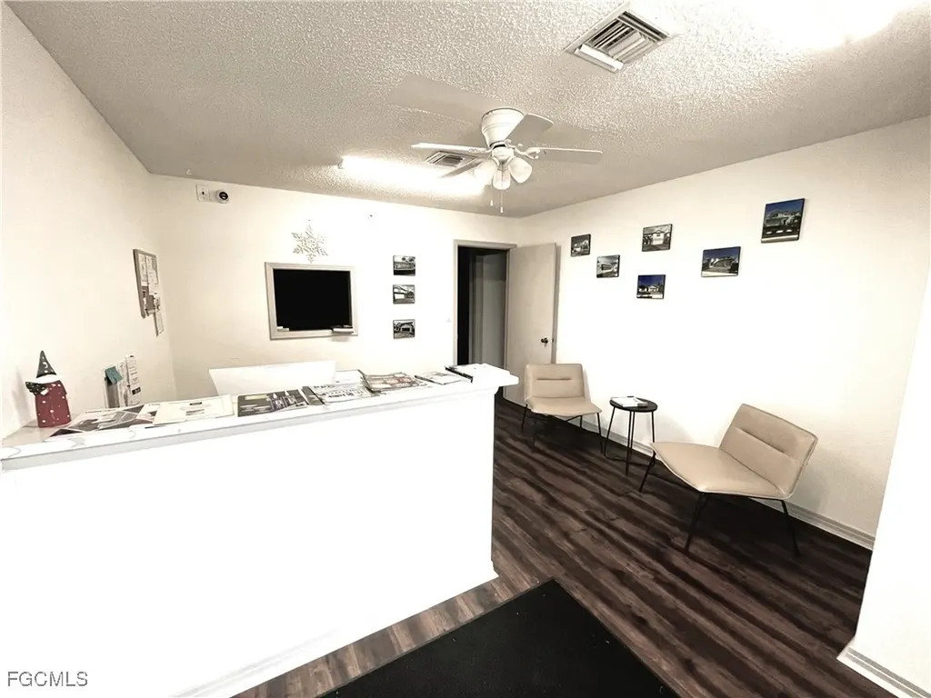 12155 Metro Parkway Fort Myers FL 33966